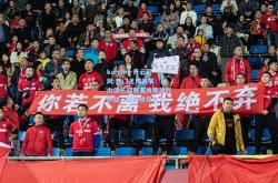 kaiyun·开云官网:热门足球赛事：国内俱乐部联赛持续激烈开战，球队拼尽全力